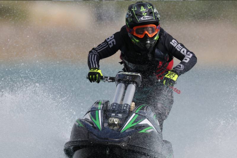 A person on a jetski, taken using the Canon RF 1200mm f/8L IS USM Lens