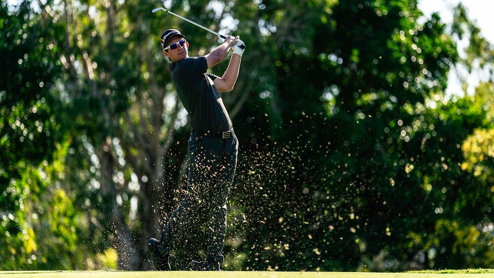  Golf photography shot of a male golfer, taken by Kurt Thomson.