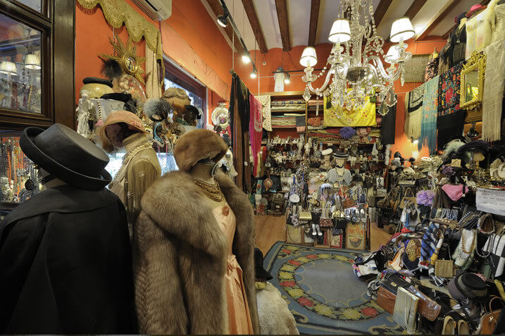 Inside an antique shop, taken with Nikon AF-S NIKKOR 16-35mm f4