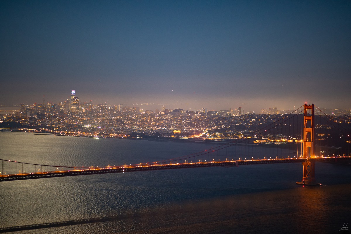 San francisco bridge at night, taken with the Canon 85mm F/1.4 IS USM L