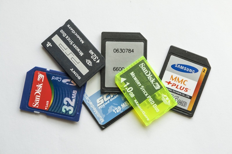 different types of memory cards