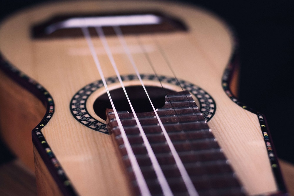 guitar macro photography