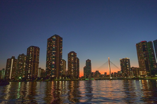 A cityscape during the blue hour, shot with the Sony FX3 camera